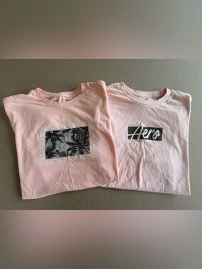 Aeropostale Pink Men’s Graphic T Shirt Bundle in Size Small
